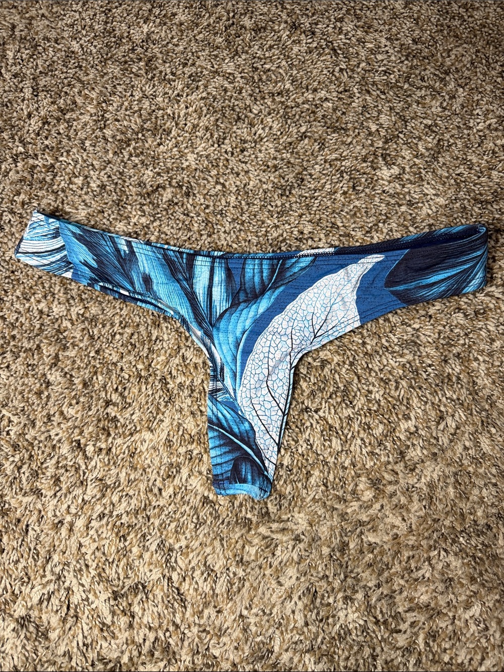Pakaloha Ehukai Blue & White Leaf-Print Bikini Bottoms